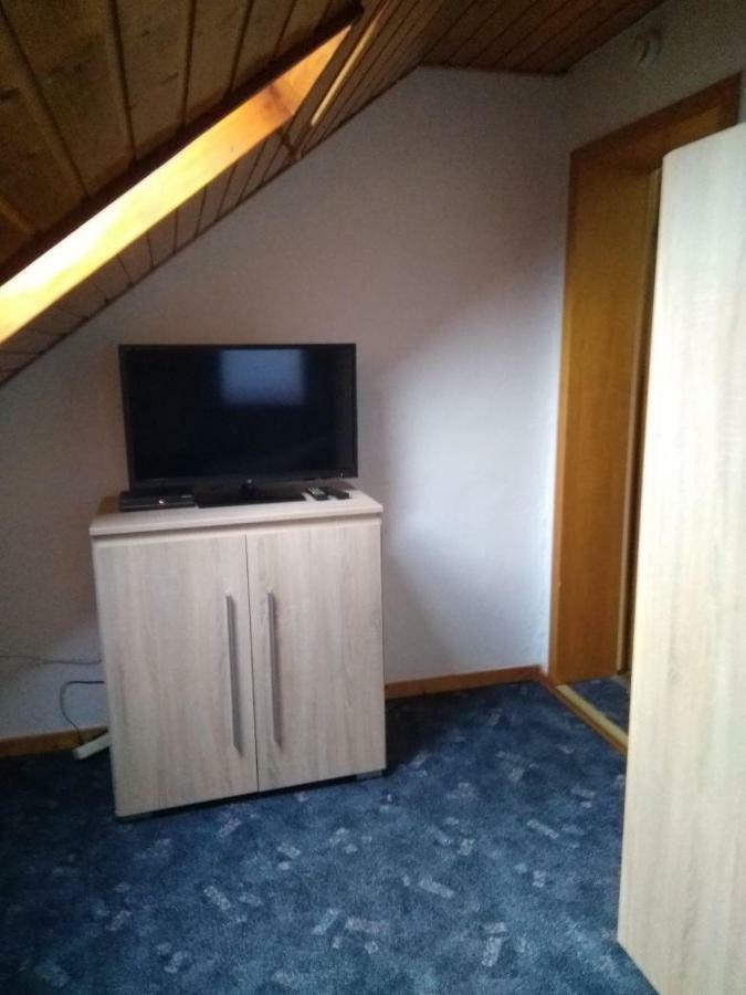 Gemuetliche Wohnung Naehe Centro Oberhausen  Bagian luar foto