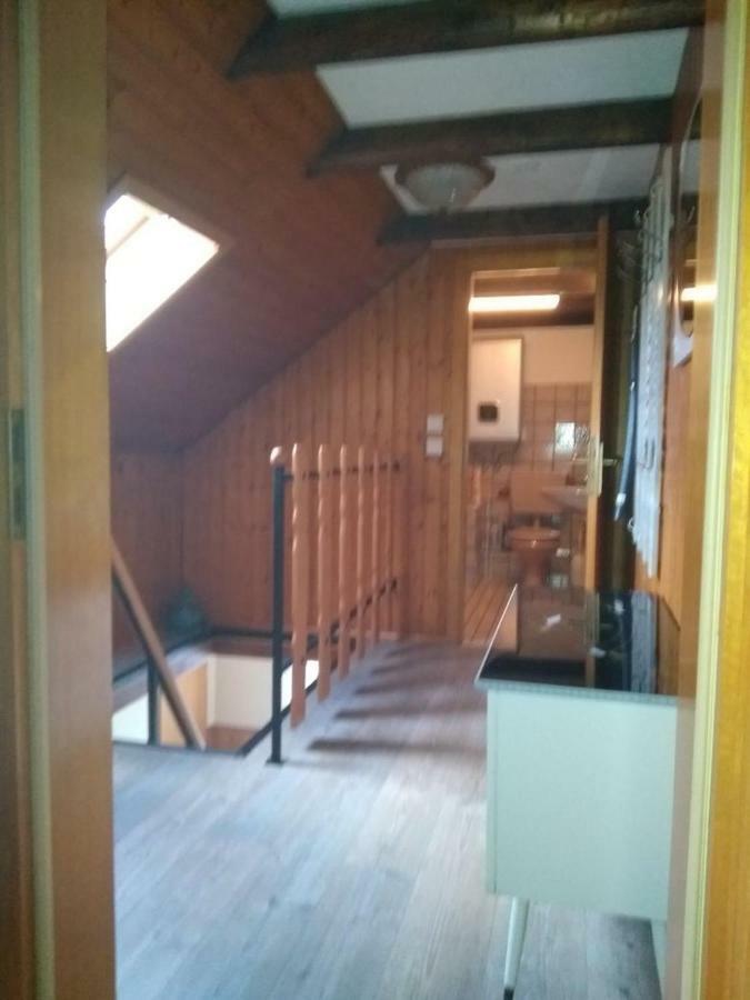 Gemuetliche Wohnung Naehe Centro Oberhausen  Bagian luar foto
